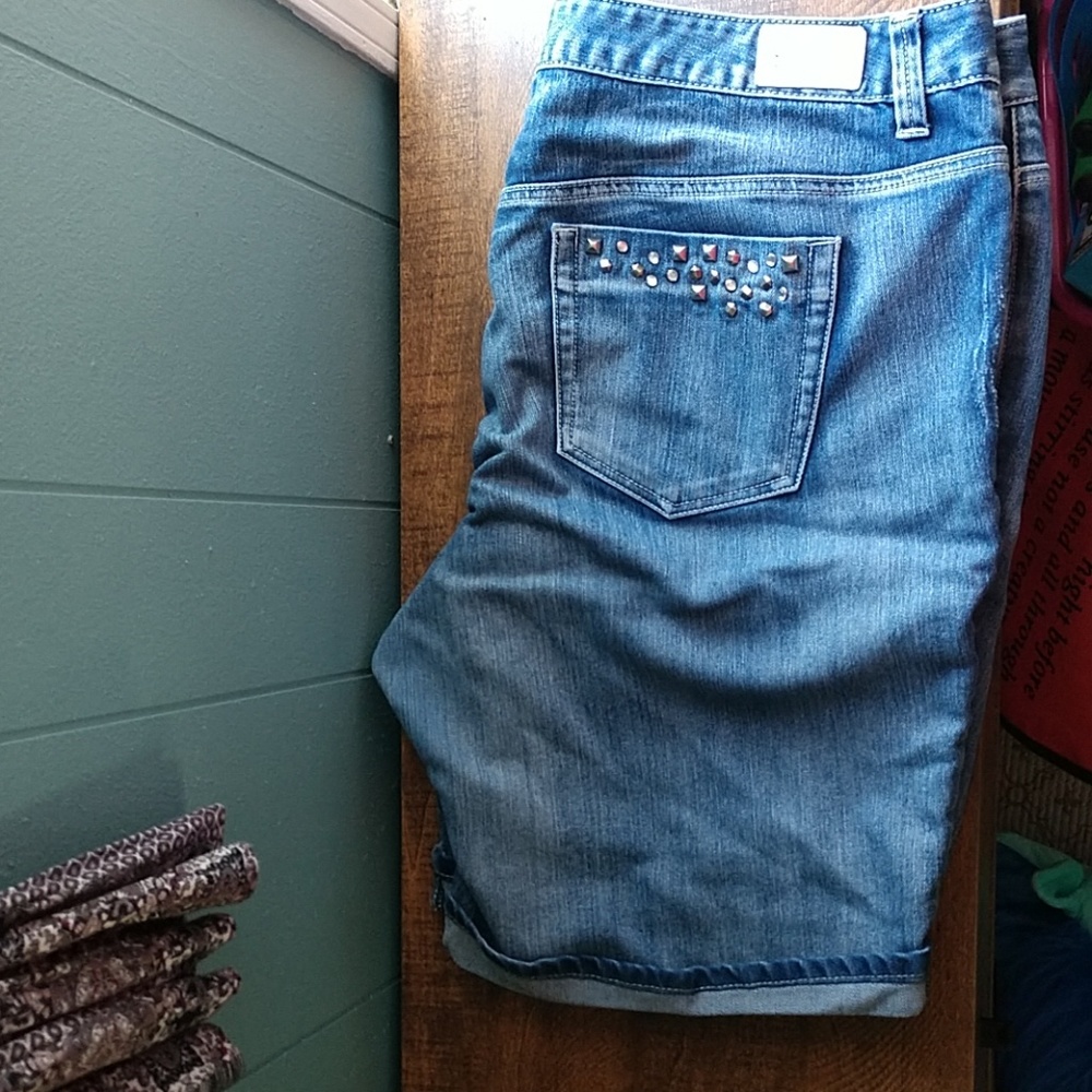 Inc denim Bermuda short